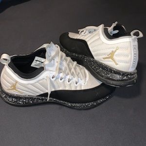 Jordan Trainer Prime “Black and Gold” Size 11